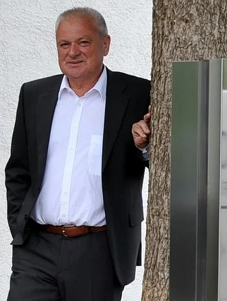 Werner Steeg, Geschäftsführer